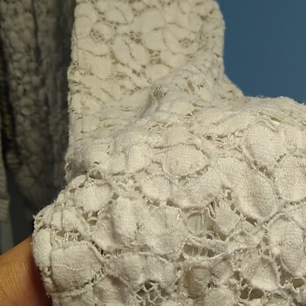 White Rory Beca cardigan - Picture 3 of 4